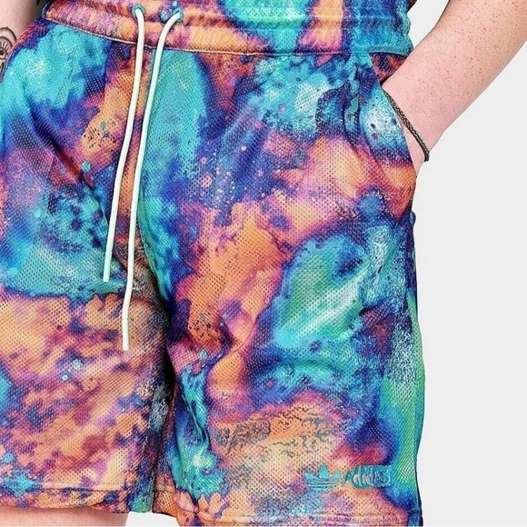 NWT Adidas Mens Allover Print Mesh Shorts - Picture 3 of 10